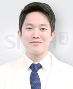 김상윤 의료진 사진
